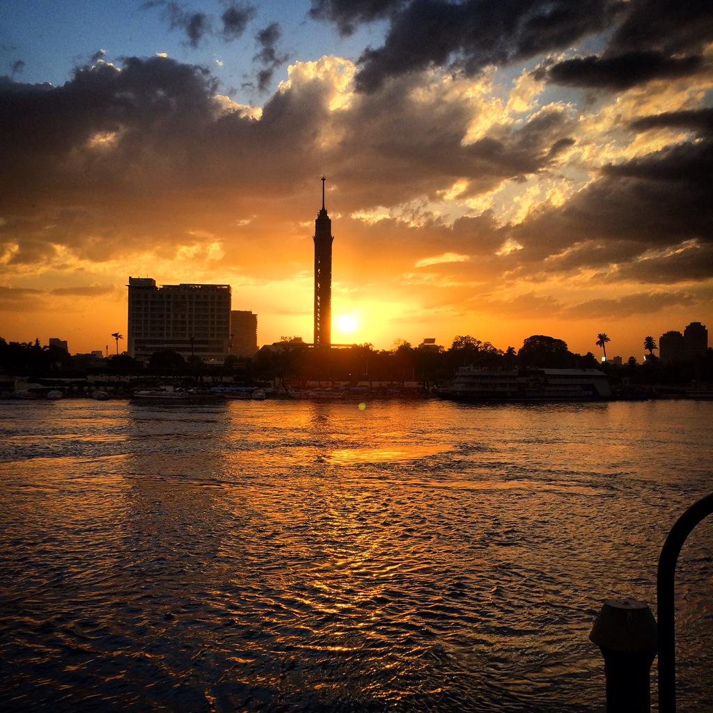 Tramonto alla Torre del Cairo con cena
